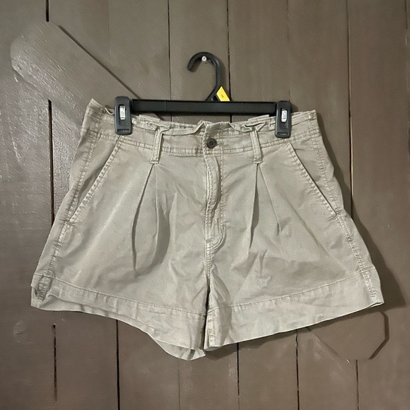 American Eagle Outfitters Pants - AMERICAN EAGLE - shorts